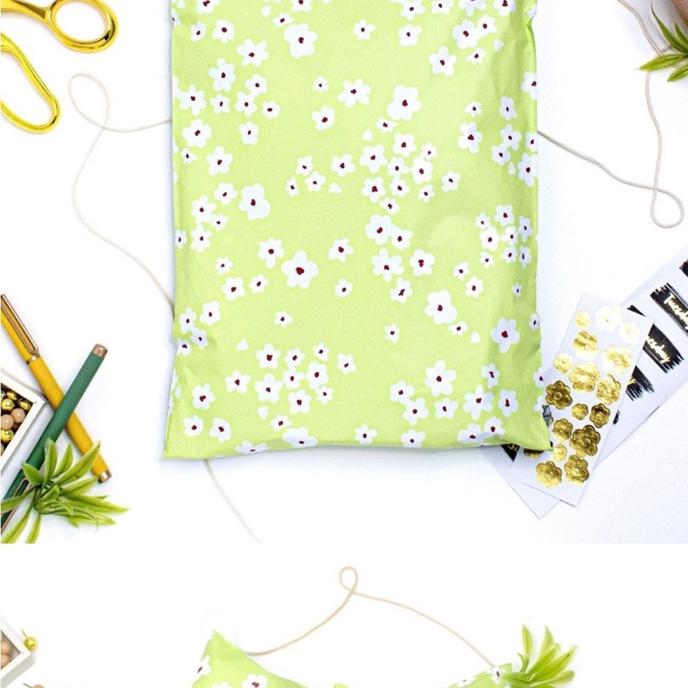 Floral poly mailers set of 25 12 x 15